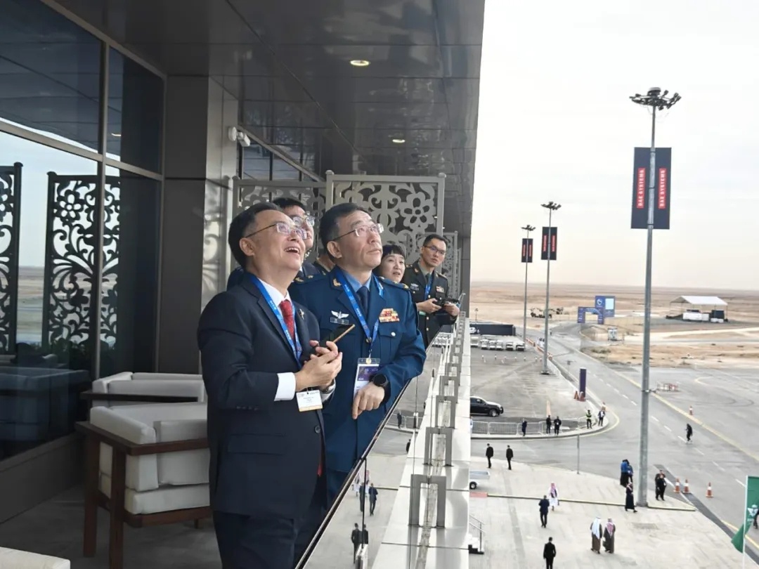 过年·蓝天梦｜“天空的后裔”在沙特展翅飞翔