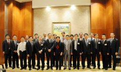 资企业协会欢送杨洪林大使夫妇离任回国